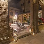 فندق Il Chiostro Del Carmine 4*