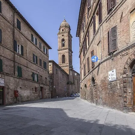 Il Chiostro Del Carmine Hotel 4*