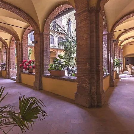 Hotel Il Chiostro Del Carmine Siena