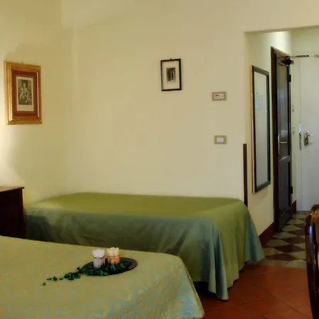 Il Chiostro Del Carmine Hotel 4*