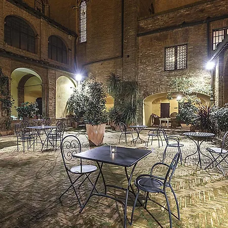Il Chiostro Del Carmine Hotel