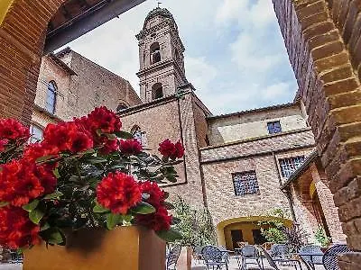 Hotel Il Chiostro Del Carmine 4*